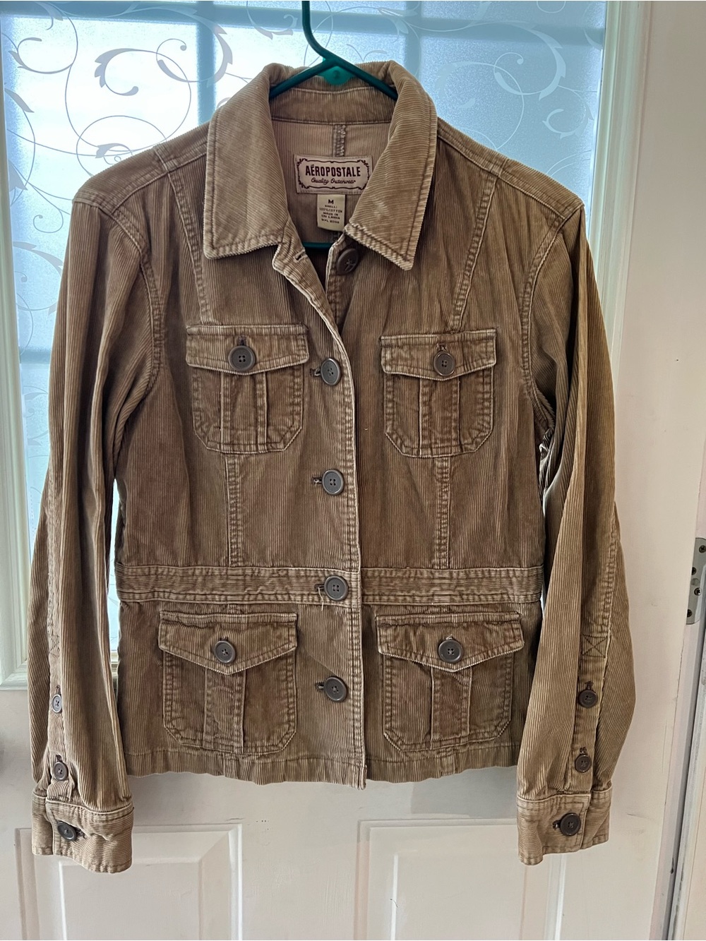 Vintage Aeropostale camel tan corduroy utility jacket. Size M